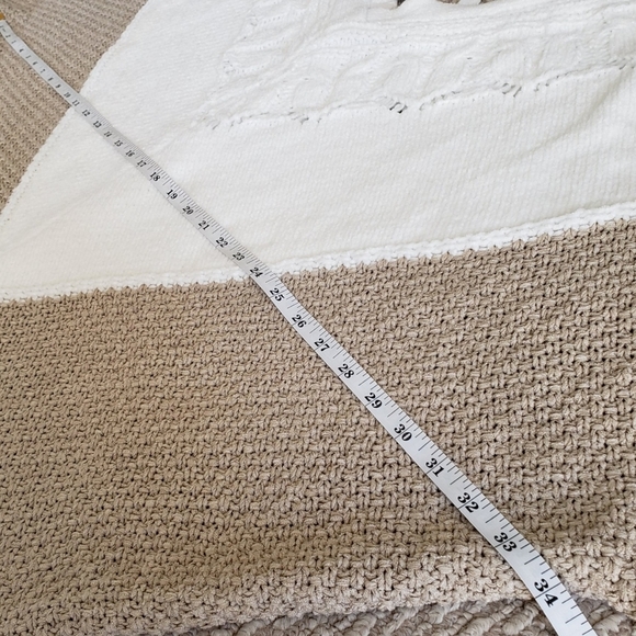 DAVI & DANI Beige and White V-Neck Sweater - Picture 8 of 9